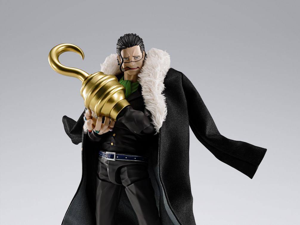 One Piece: Sir Crocodile (Marineford) S.H.Figuarts Action Figure