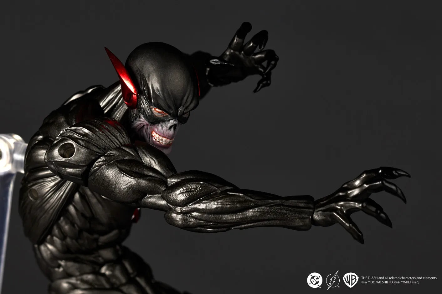 DC Comics: Black Flash  Revoltech Amazing Yamaguchi Action Figure