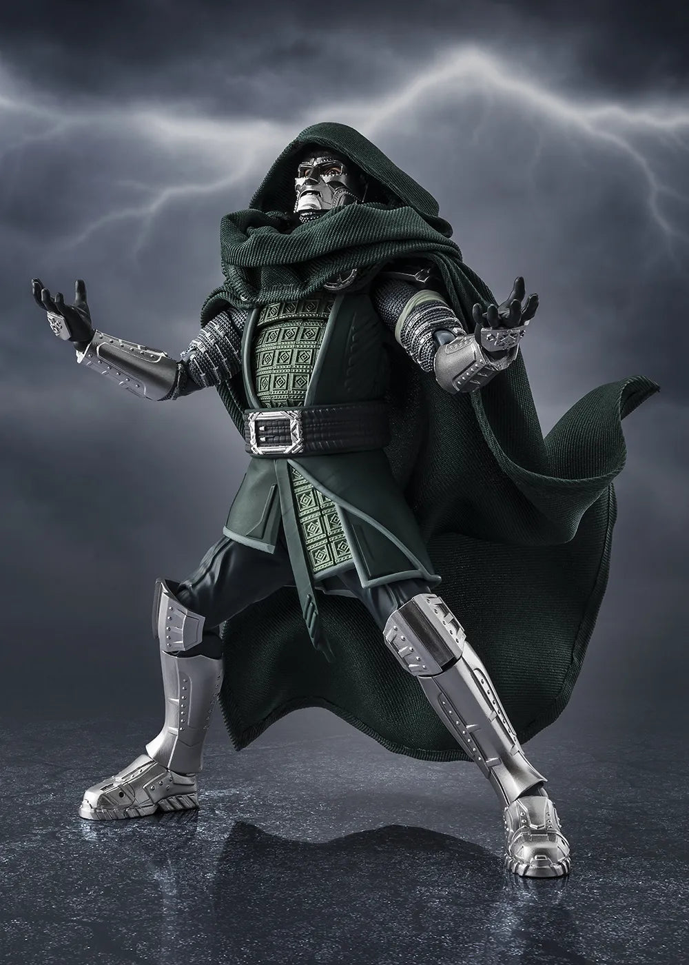 Doctor Doom - Avengers Doomsday - S.H.Figuarts Action Figure