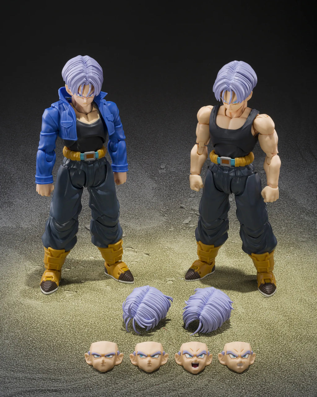 Dragon Ball Z:  Trunks (Z-Fighters Group Base Ver.B Limited Edition) S.H.Figuarts