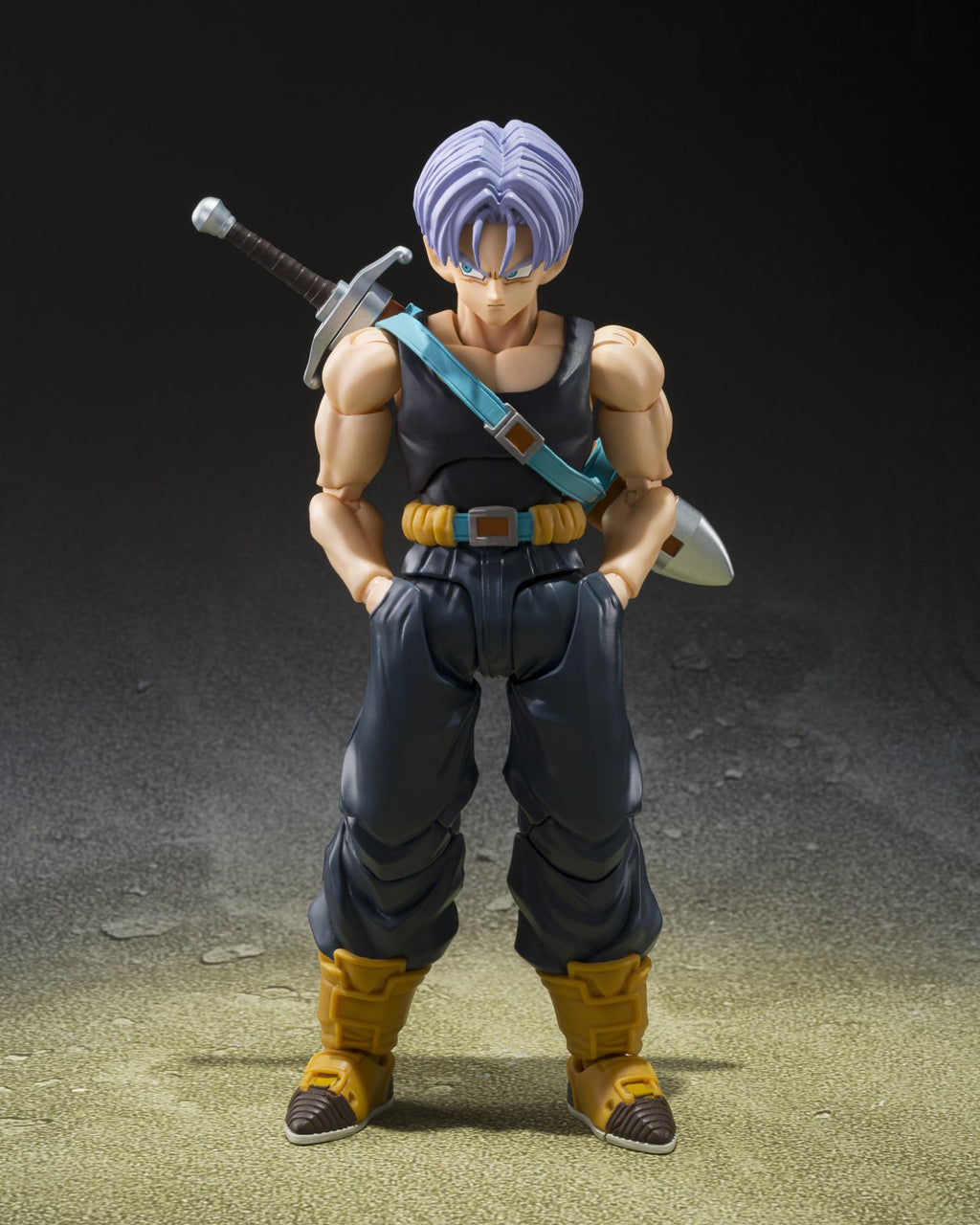 Dragon Ball Z:  Trunks (Z-Fighters Group Base Ver.B Limited Edition) S.H.Figuarts