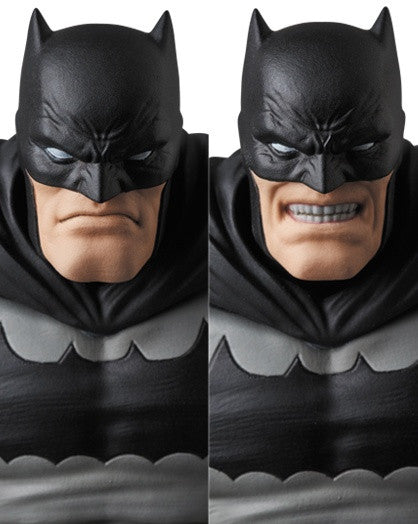 MAFEX Batman (The Dark Knight Returns)(No. 106)