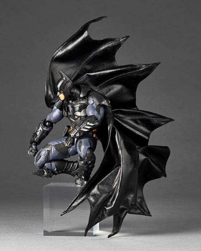 Batman: Arkham Knight Batman Revoltech Amazing Yamaguchi Action Figure