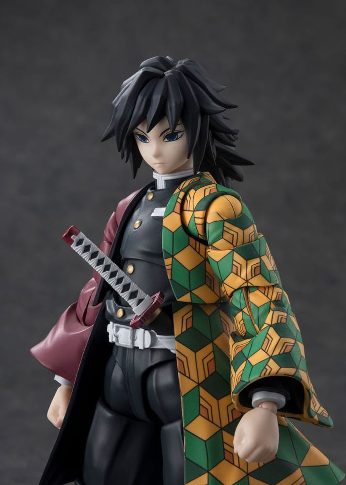 Demon Slayer: Kimetsu no Yaiba Giyu Tomioka S.H.Figuarts Action Figure 15 cm
