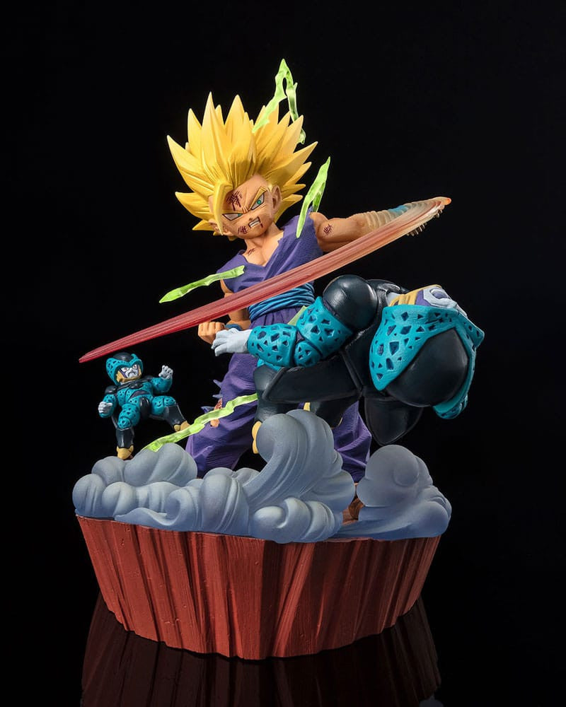 Dragon Ball Z: Super Saiyan 2 Son Gohan- Anger Exploding Into Power FiguartZero