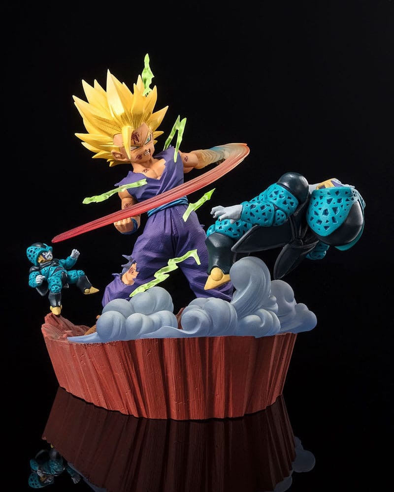 Dragon Ball Z: Super Saiyan 2 Son Gohan- Anger Exploding Into Power FiguartZero