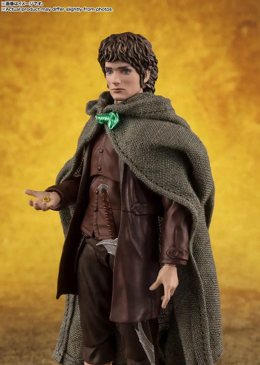 Frodo Baggins & Gollum (The Lord of the Rings: The Fellowship of the Ring) S.H.Figuarts Action Figure