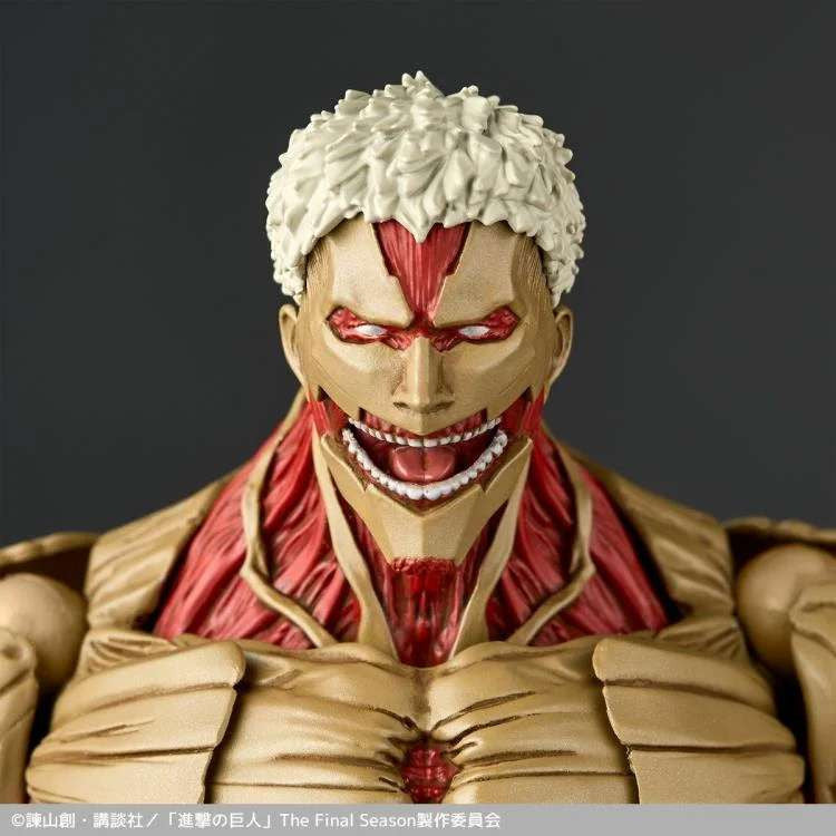 Attack on Titan: Armored Titan- Revoltech Amazing Yamaguchi Action Figure