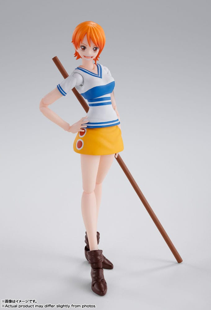 One Piece: Nami Romance Dawn S.H.Figuarts Action Figure