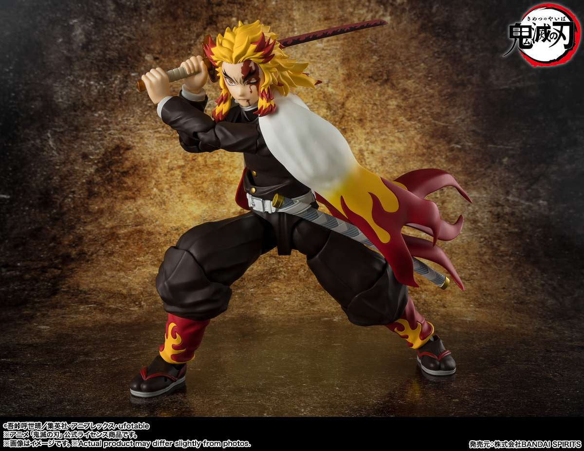 Demon Slayer Kimetsu no Yaiba: Kyojuro Rengoku S.H.Figuarts Action Figure 15cm