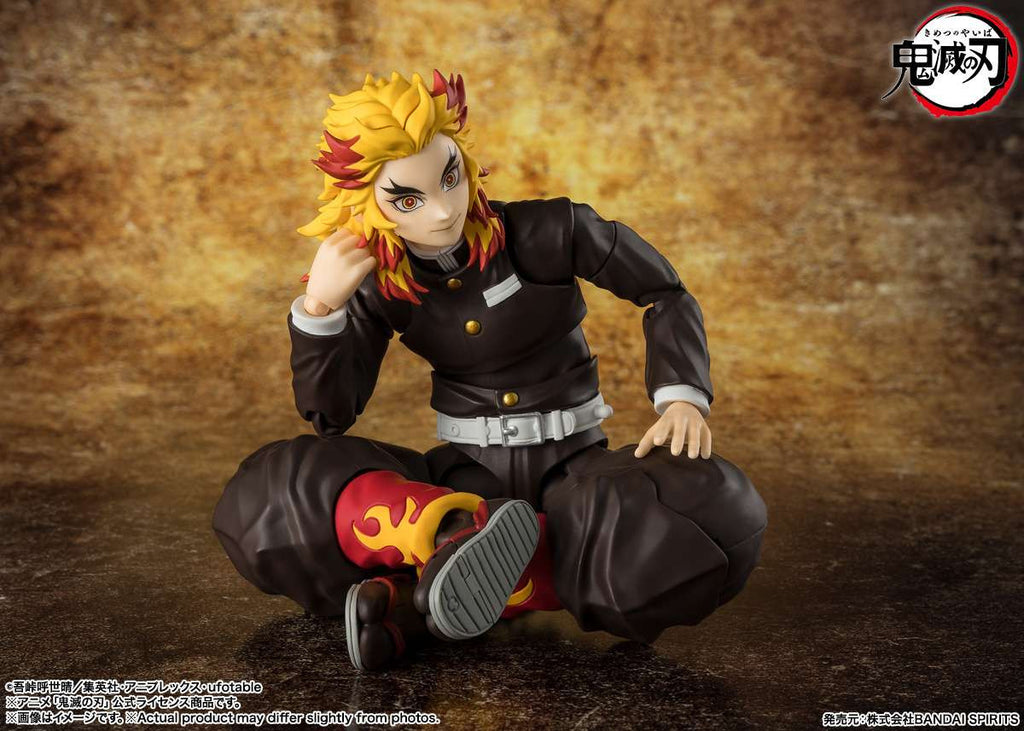Demon Slayer Kimetsu no Yaiba: Kyojuro Rengoku S.H.Figuarts Action Figure 15cm