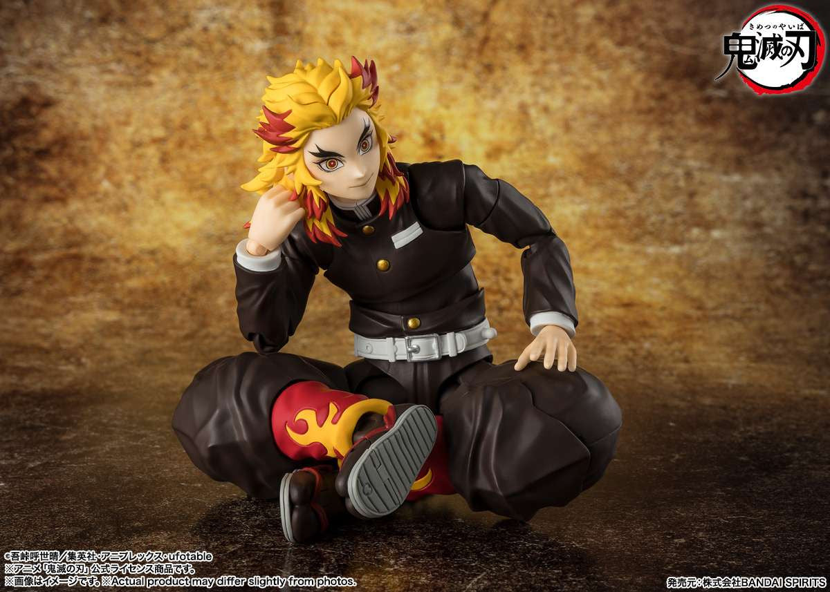 Demon Slayer Kimetsu no Yaiba: Kyojuro Rengoku S.H.Figuarts Action Figure 15cm