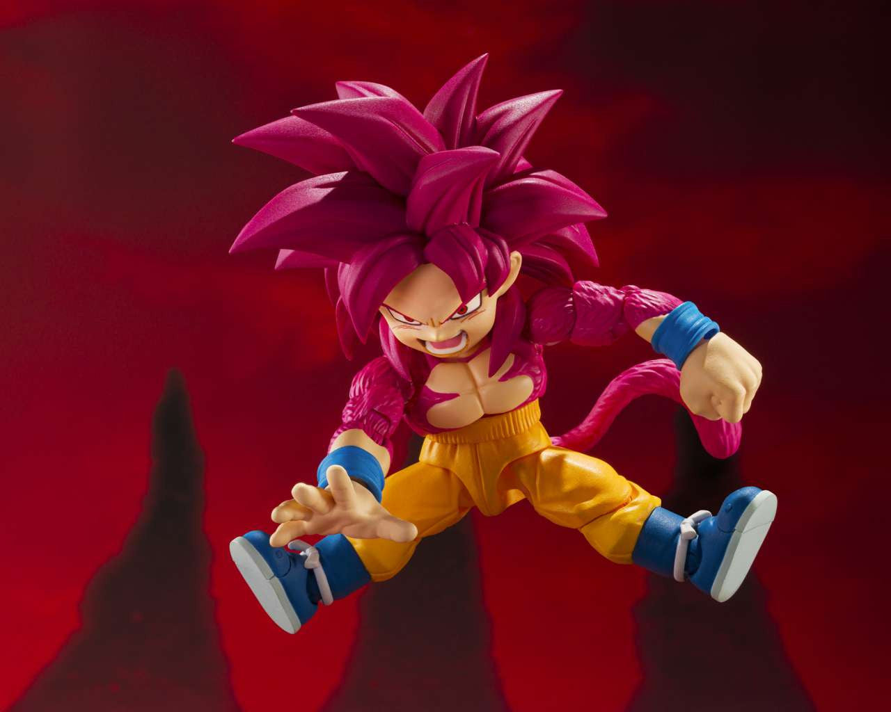 Dragon Ball Daima: Super Saiyan 4 Son Goku (mini) S.H.Figuarts Action Figure 8 cm