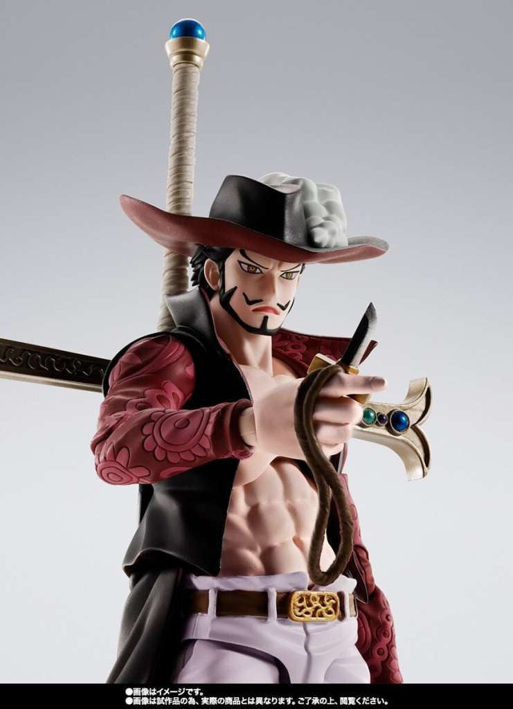 One Piece: Dracule Mihawk Hawkeye S.H.Figuarts Action Figure