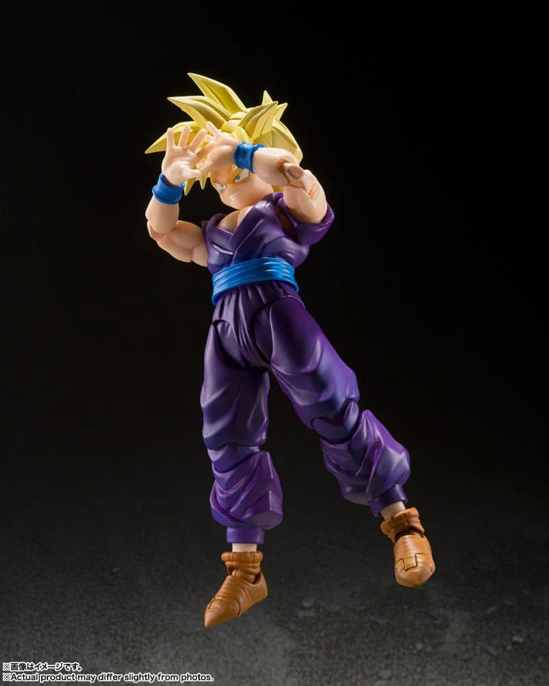 Dragon Ball Z Super Saiyan Son Gohan - The Warrior Who Surpassed Goku S.H. Figuarts Action Figure
