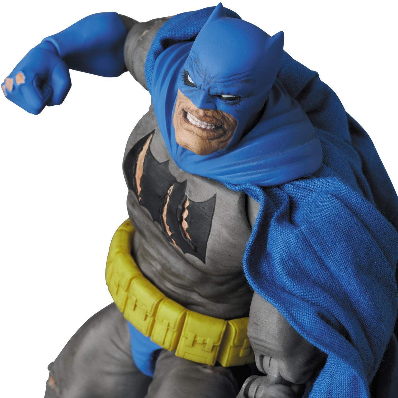 MAFEX Batman The Dark Knight Returns- Batman (TDKR: The Dark Knight Triumphant)(Reissue)(No.119)