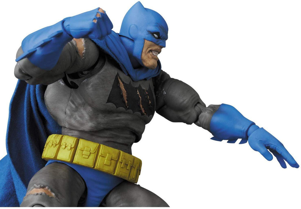 MAFEX Batman The Dark Knight Returns- Batman (TDKR: The Dark Knight Triumphant)(Reissue)(No.119)