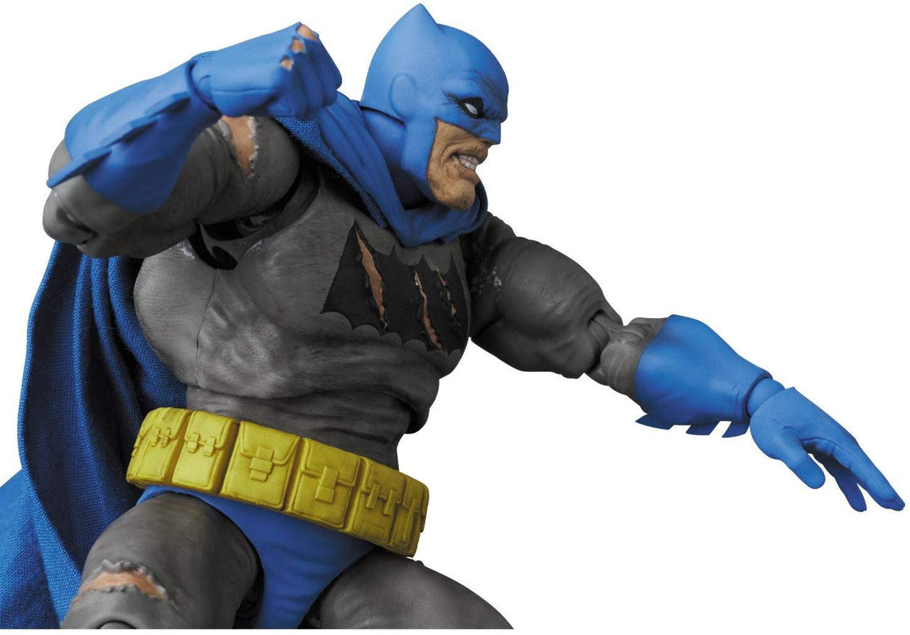 MAFEX Batman The Dark Knight Returns- Batman (TDKR: The Dark Knight Triumphant)(Reissue)(No.119)