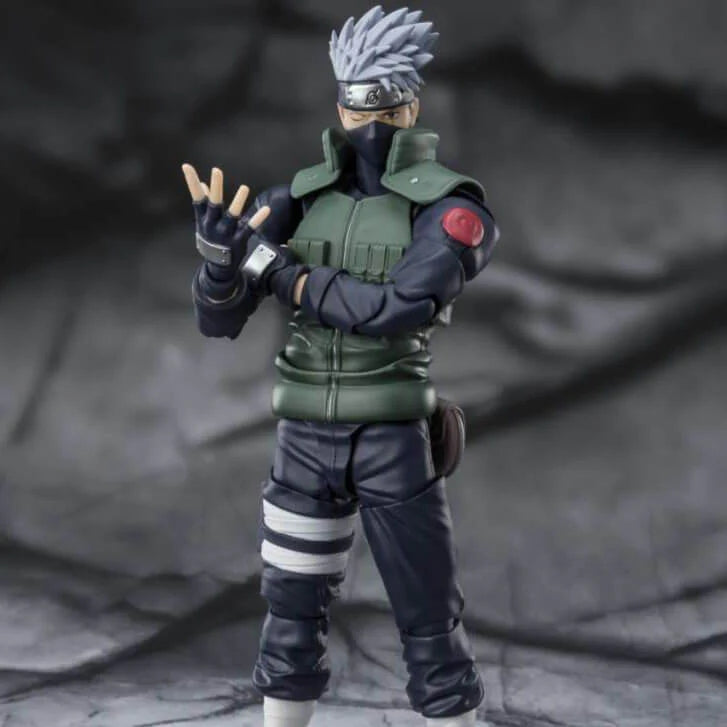 Naruto Shippuden: Kakashi Hatake The Famed Sharingan Hero S.H.Figuarts