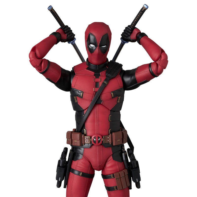 MAFEX Deadpool: Deadpool & Wolverine (No.284)