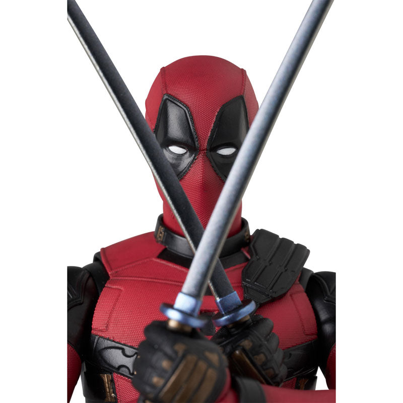 MAFEX Deadpool: Deadpool & Wolverine (No.284)