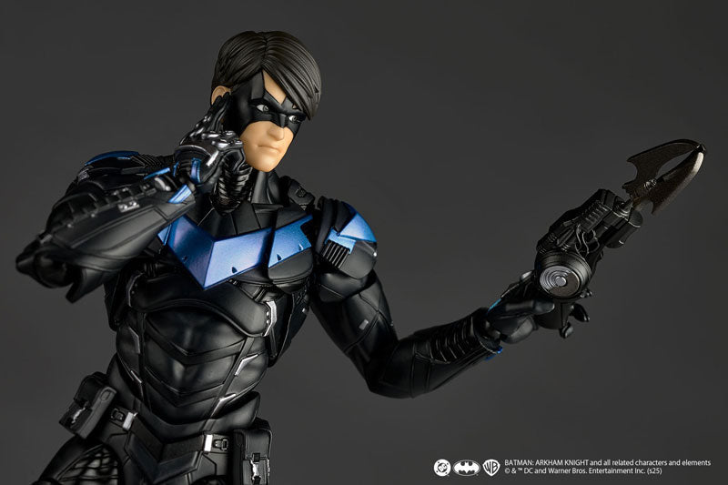 Nightwing - Batman Arkham Knight Revoltech Amazing Yamaguchi