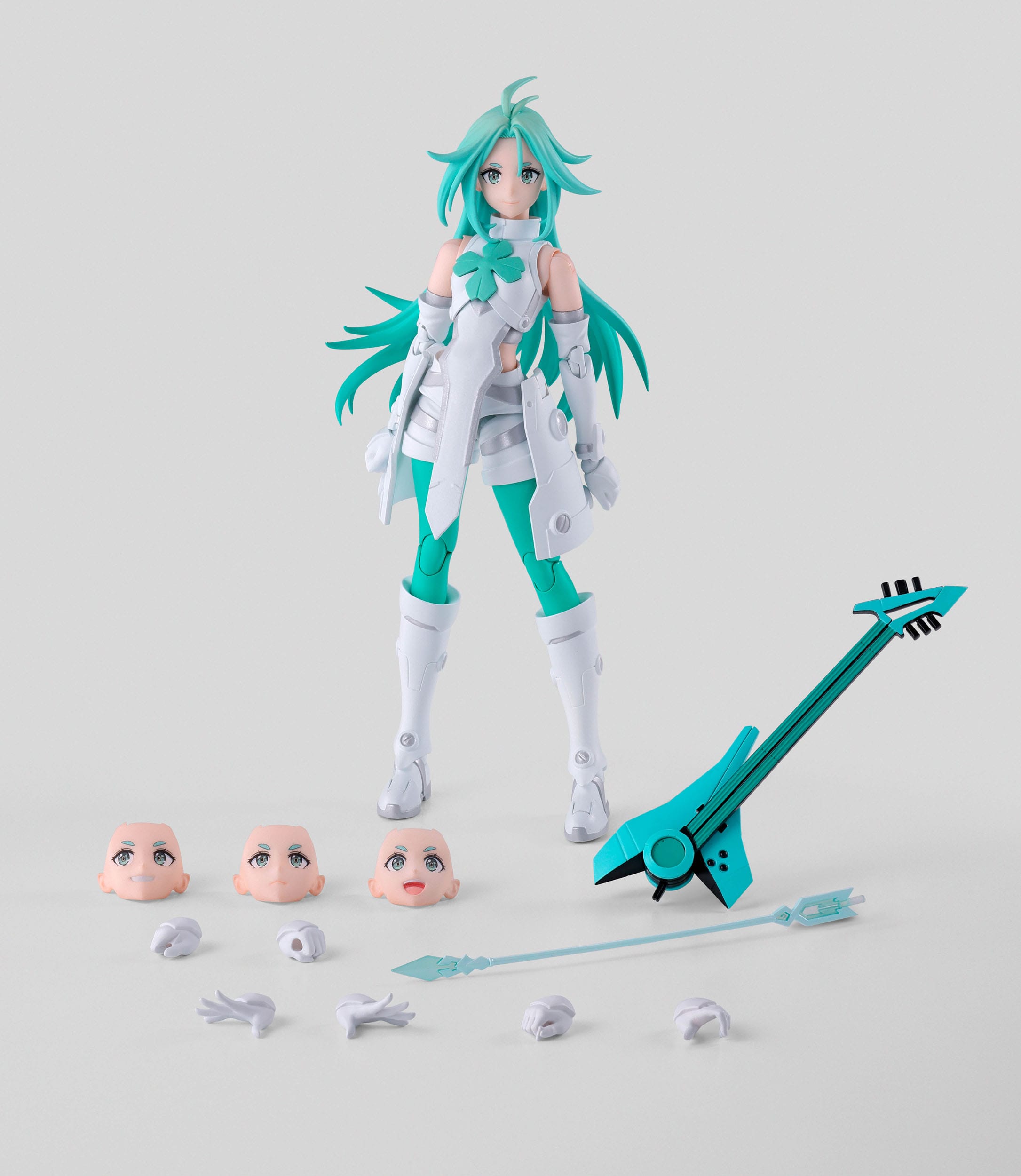 To Be Hero X Lucky Cyan S.H.Figuarts Action Figure15 cm