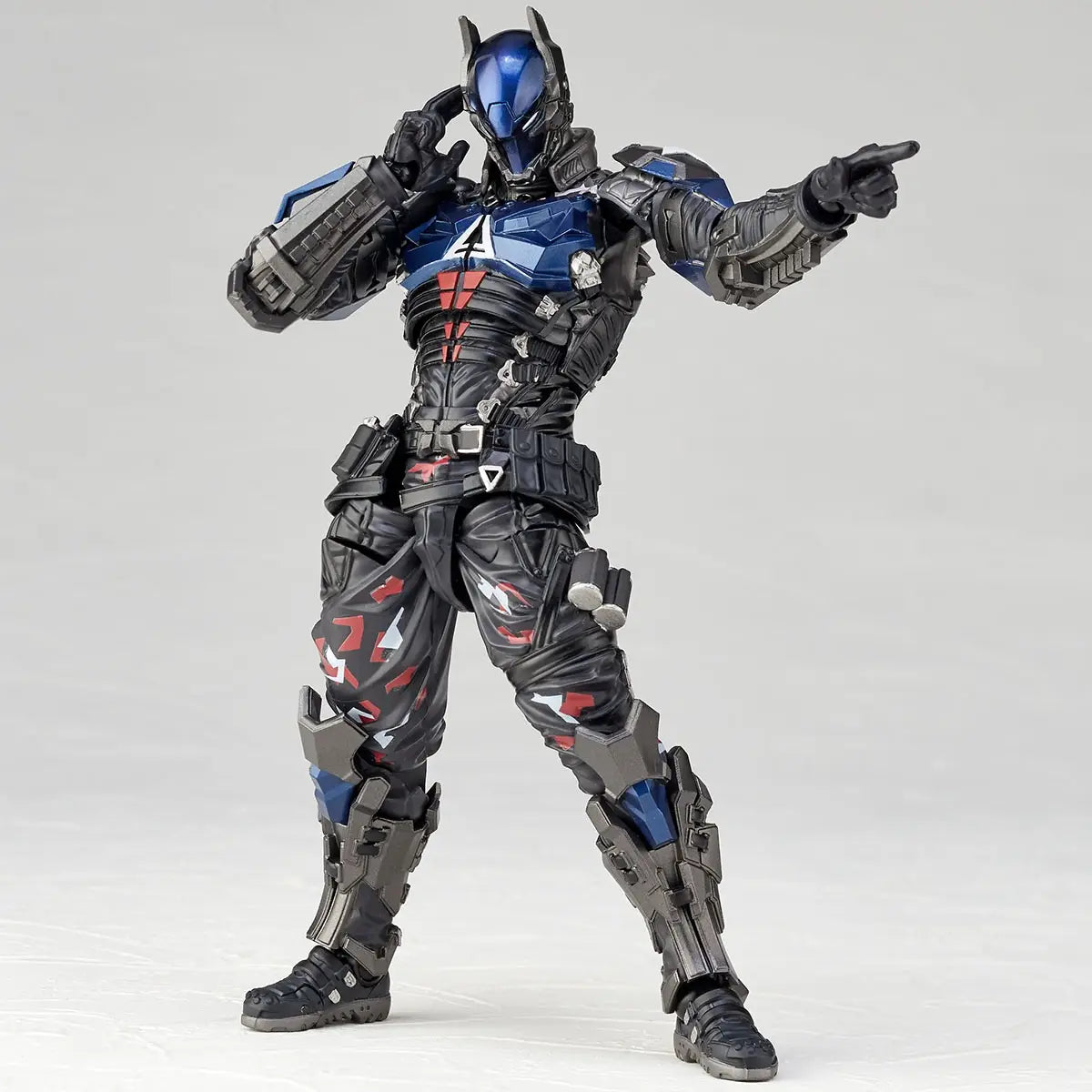 Batman Arkham Knight - Arkham Knight Ver.1.5 Revoltech Amazing Yamaguchi