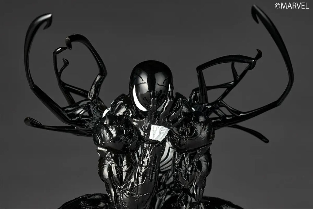 Symbiote Spider-Man Revoltech Amazing Yamaguchi