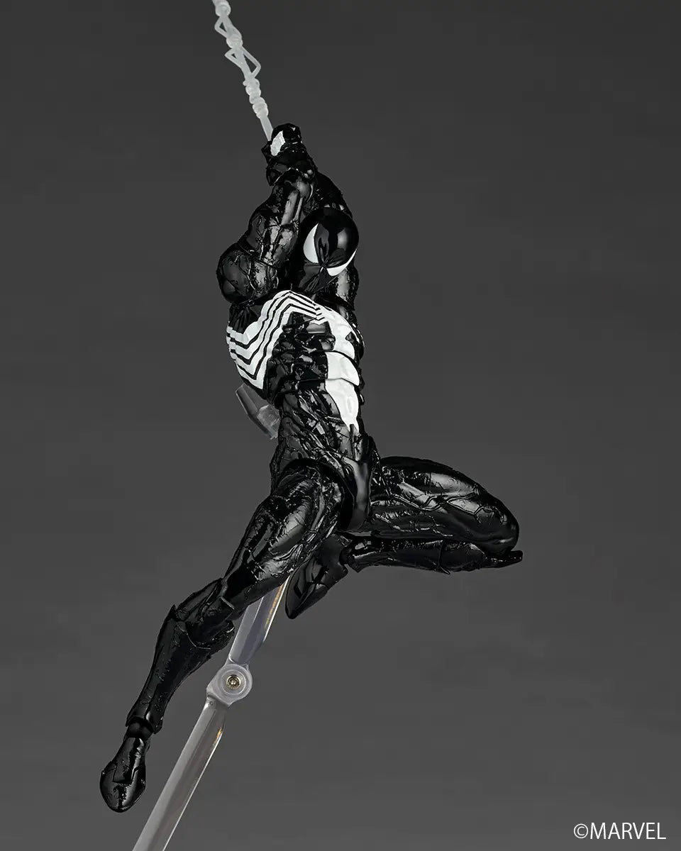 Symbiote Spider-Man Revoltech Amazing Yamaguchi