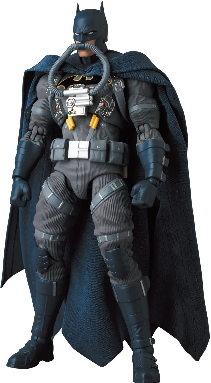 MAFEX Batman - Stealth Jumper Batman (Batman: HUSH Ver.)(No.166)