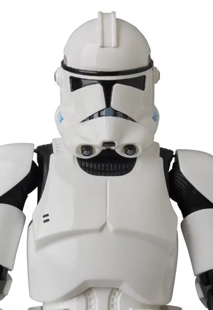 MAFEX Star Wars Episode II/Episode III: Clone Trooper (No.41)