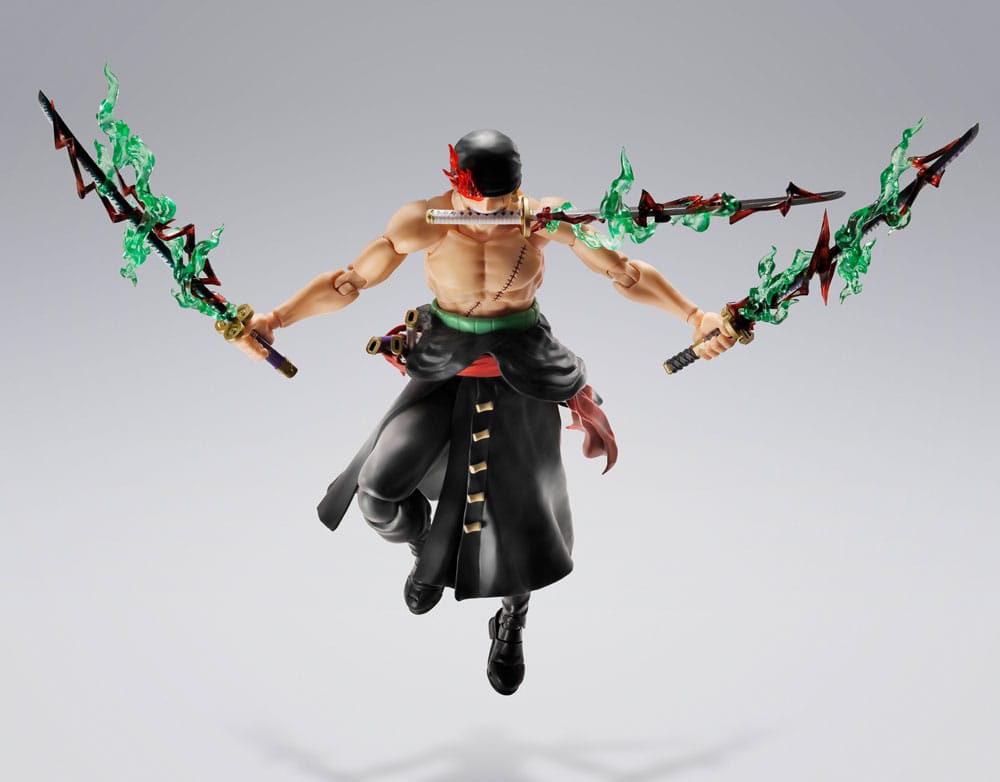 One Piece  Roronoa Zoro The King of Hell S.H.Figuarts Action Figure 15 cm